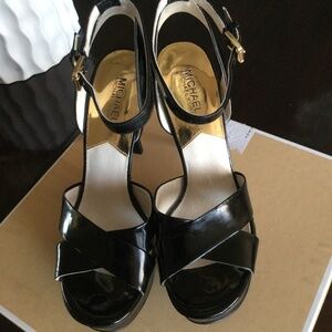 Michael Michael Kors Gideon Sandal (New)